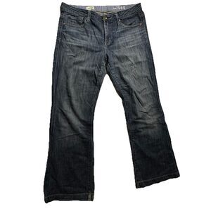 Vintage Gap Long and Lean Size 10/30 Med. Wash Wide Bootleg Lightweight Premium